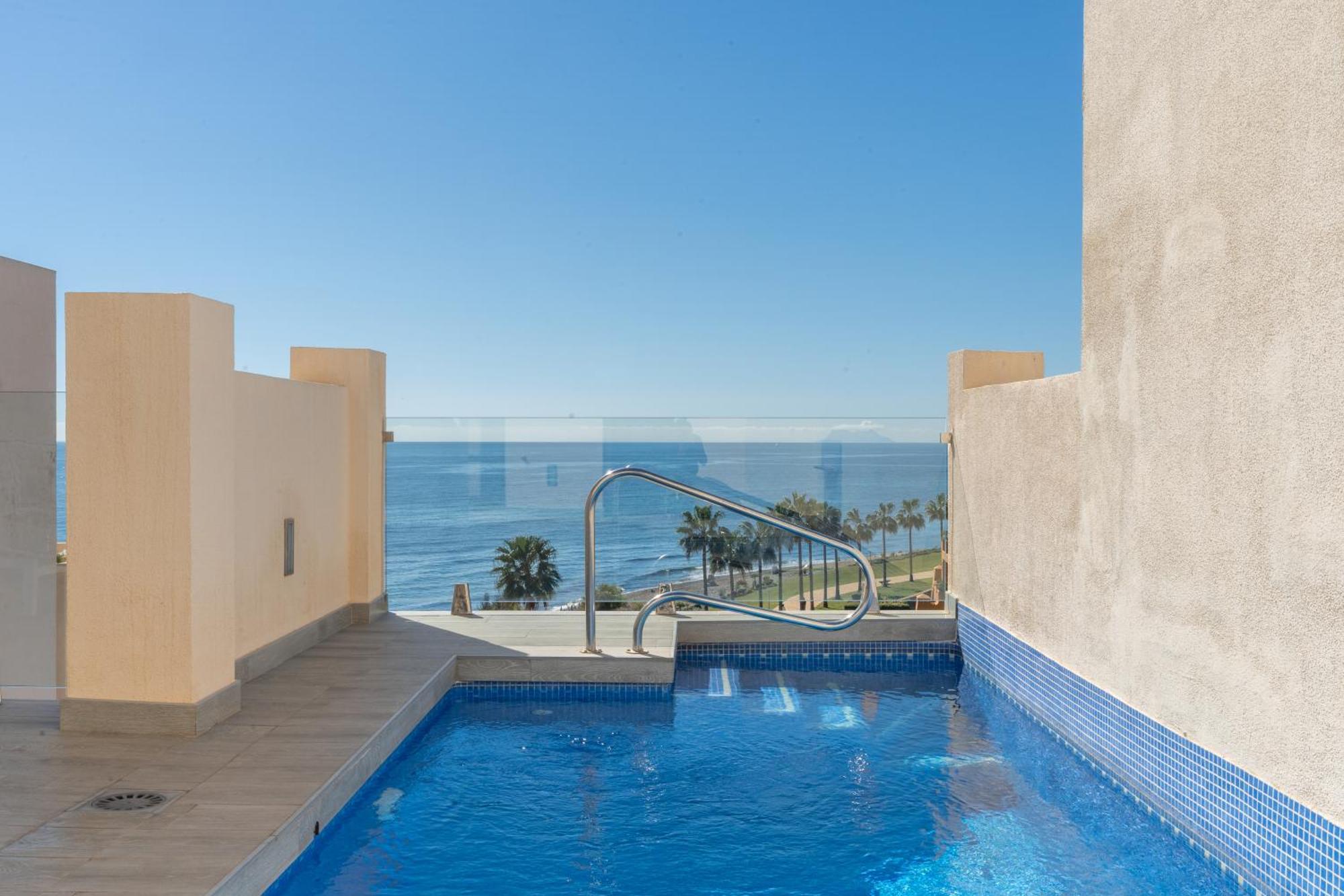 Bahía Boutique Apartments Estepona Exterior foto